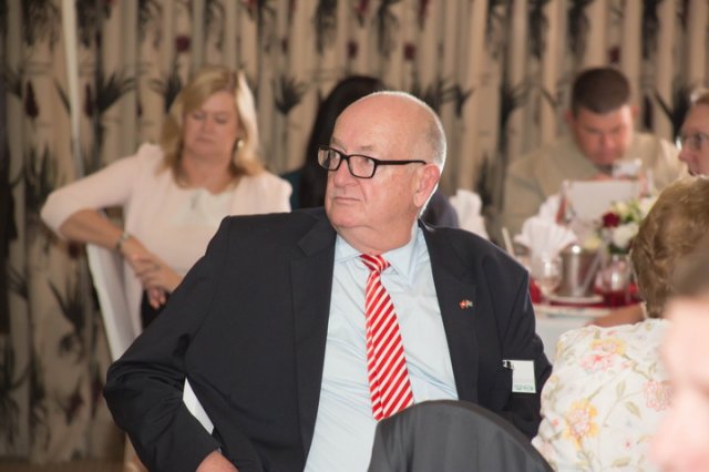 Dr Frans Cronje