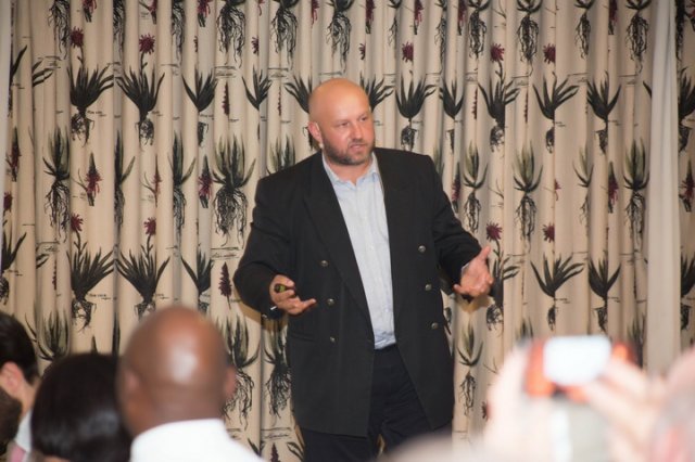 Dr Frans Cronje