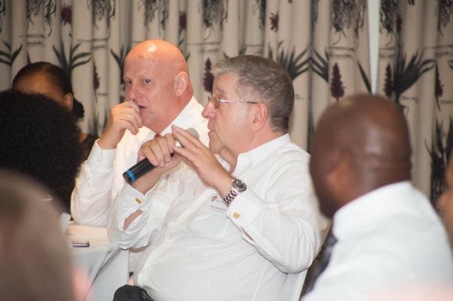 Dr Frans Cronje