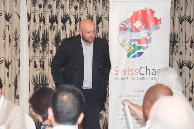 Dr Frans Cronje
